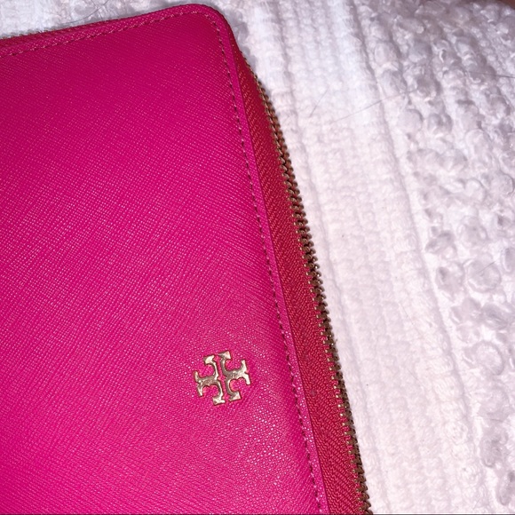 Tory Burch Wallet - Picture 4 of 4